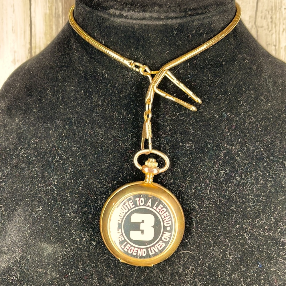 Dale Earnhardt good pocket watch.